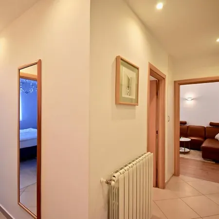 Relaxing Apartment 300 M From The Beach *